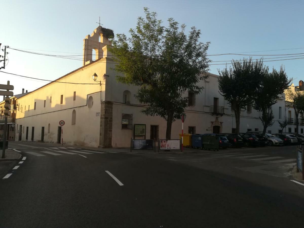 Albergue Convento S.Francisco Сафра Экстерьер фото